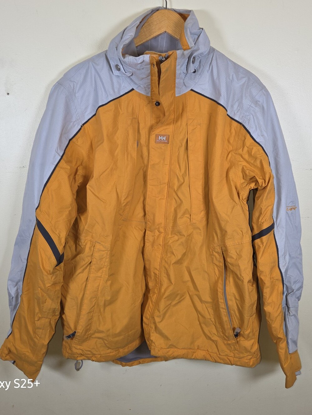 VTG Helly Hansen Jacket Tangerine Equipe Nylon Snowboarding Ski Hiking LARGE
